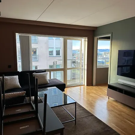 Апартаменты Moderne Og Sentrumsnaer - Solsiden I Trondheim! Тронхейм